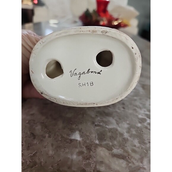 Vintage Napco "Vagabond" SH1B Ceramic Figurine Boy with Bird on Pole Sign - Picture 5 of 5